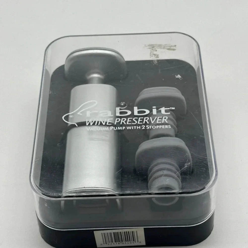 Rabbit Wine Preserver Vacuum Pump with 2 Stoppers‎ Silver Metrokane